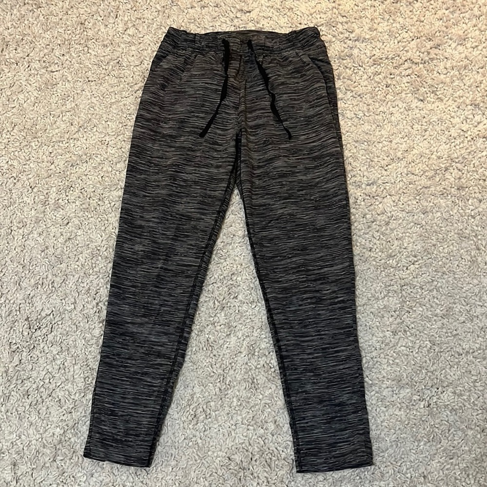 women’s lululemon pants